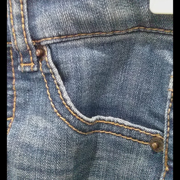 Beautiful shorts or if you acquire jean shorts - Picture 3 of 5